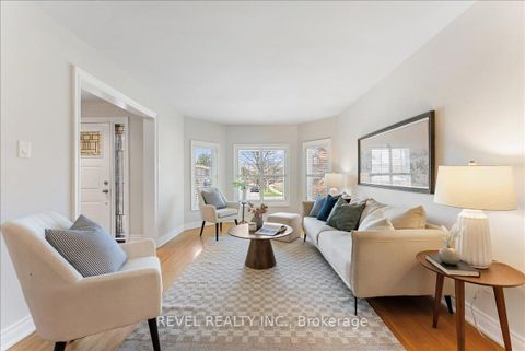 Photo 5 at 30 Linderwood Drive, Centennial Scarborough, Toronto