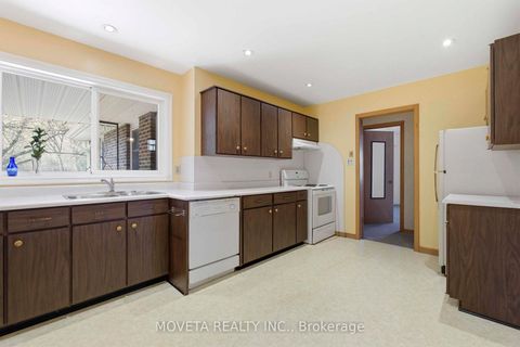 Photo 16 at 24 Cactus Avenue, Newtonbrook West, Toronto