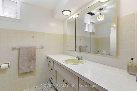 Photo 35 at 24 Cactus Avenue, Newtonbrook West, Toronto