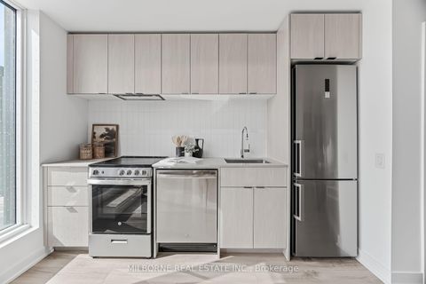 Photo 2 at 708 - 1660 Bloor Street W, High Park North, Toronto