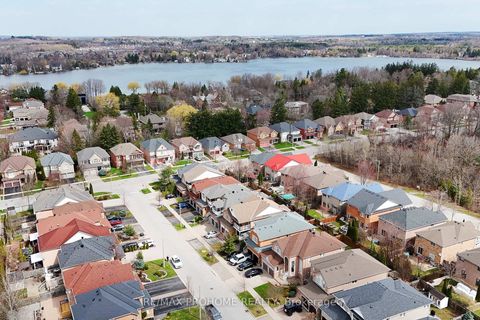 Photo 1 at 34 Inverhuron Street, Oak Ridges Lake Wilcox, Richmond Hill