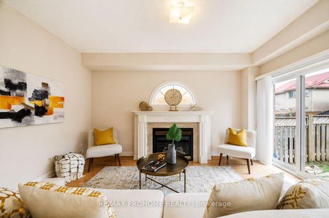 Photo 9 at 34 Inverhuron Street, Oak Ridges Lake Wilcox, Richmond Hill