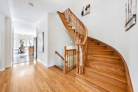 Photo 17 at 34 Inverhuron Street, Oak Ridges Lake Wilcox, Richmond Hill