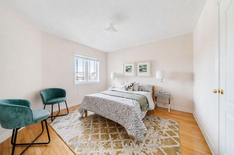 Photo 21 at 34 Inverhuron Street, Oak Ridges Lake Wilcox, Richmond Hill