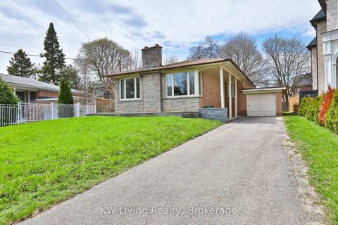 Photo 2 at 66 Claywood Road, Willowdale West, Toronto