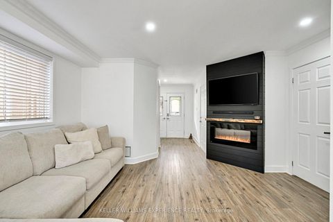 Photo 11 at 91 Butternut Drive, Holly, Barrie