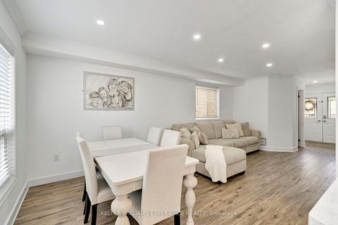 Photo 19 at 91 Butternut Drive, Holly, Barrie