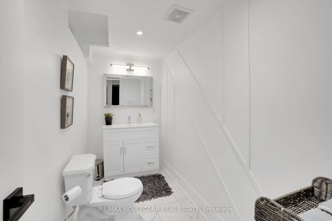 Photo 32 at 239 Royal Appian Crescent, Maple, Vaughan