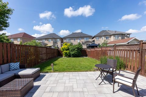 Photo 34 at 239 Royal Appian Crescent, Maple, Vaughan