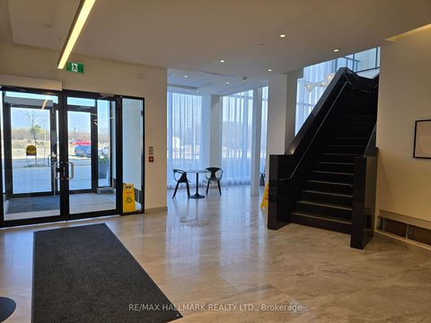 Photo 26 at 707 - 6 DAVID EYER Road, Rural Richmond Hill, Richmond Hill