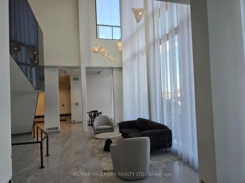 Photo 27 at 707 - 6 DAVID EYER Road, Rural Richmond Hill, Richmond Hill