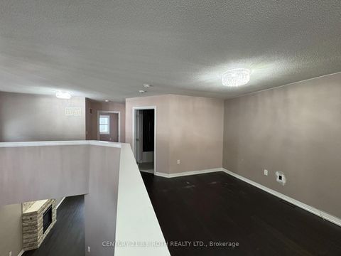 Photo 18 at 34 Alaskan Heights, Rural Barrie Southwest, Barrie