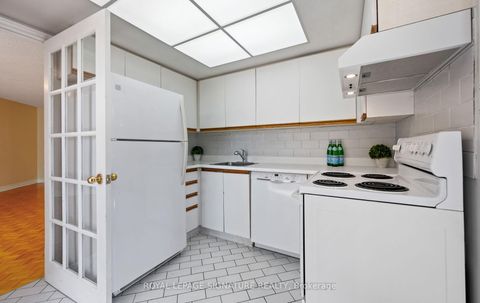 Photo 19 at 423 - 1210 Don Mills Road, Don Mills, Toronto