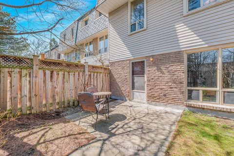 Photo 40 at 60 - 97 Poplar Crescent, Aurora Highlands, Aurora