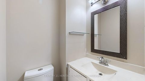 Photo 17 at 34 Dunkeld Way, Royal Orchard, Markham