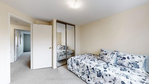 Photo 23 at 34 Dunkeld Way, Royal Orchard, Markham