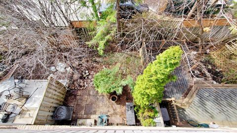 Photo 35 at 34 Dunkeld Way, Royal Orchard, Markham