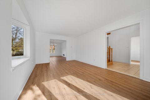 Photo 7 at 295 Fifth Avenue, East Woodbridge, Vaughan