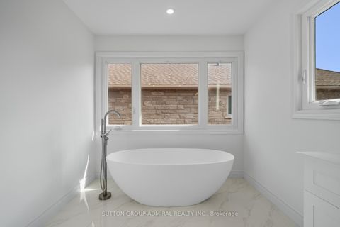 Photo 27 at 295 Fifth Avenue, East Woodbridge, Vaughan