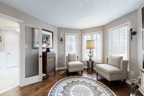 Photo 16 at 14 Round Leaf Court, Holly, Barrie