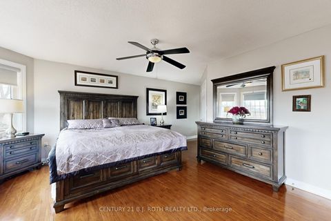 Photo 19 at 14 Round Leaf Court, Holly, Barrie