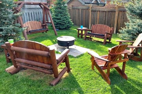 Photo 30 at 14 Round Leaf Court, Holly, Barrie