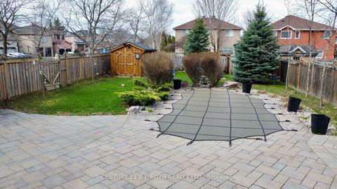 Photo 34 at 14 Round Leaf Court, Holly, Barrie