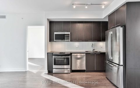 Photo 4 at 422 - 10 Park Lawn Road, Mimico, Toronto