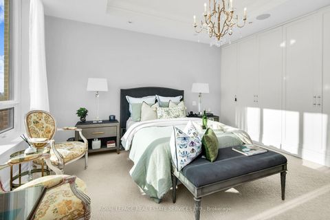 Photo 10 at 1701 - 155 St Clair Avenue W, Casa Loma, Toronto