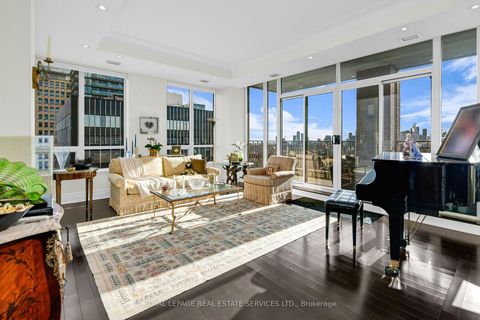 Photo 15 at 1701 - 155 St Clair Avenue W, Casa Loma, Toronto