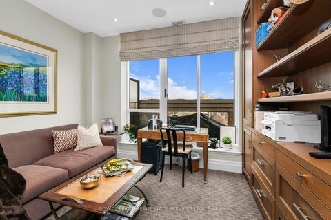 Photo 33 at 1701 - 155 St Clair Avenue W, Casa Loma, Toronto