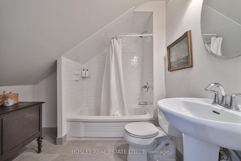 Photo 29 at 123 Grenadier Road, Roncesvalles, Toronto