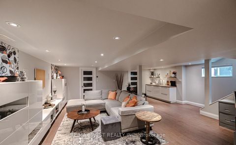 Photo 21 at 17 Saybrook Avenue, Queensway, Toronto