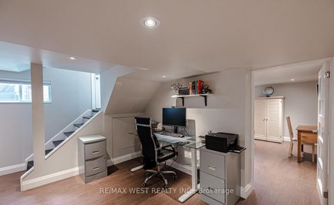 Photo 27 at 17 Saybrook Avenue, Queensway, Toronto