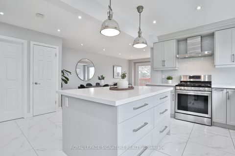 Photo 11 at 92 Picola Court, Hillcrest Village, Toronto