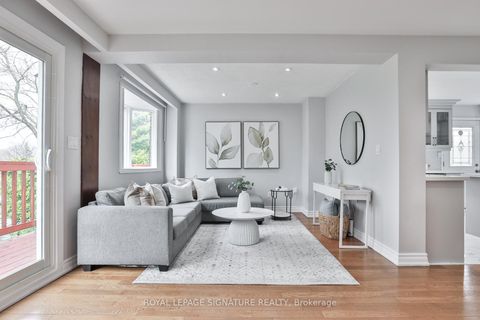 Photo 17 at 92 Picola Court, Hillcrest Village, Toronto