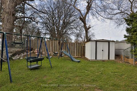 Photo 37 at 92 Picola Court, Hillcrest Village, Toronto