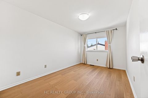 Photo 17 at 40 South Shields Avenue, Agincourt North, Toronto