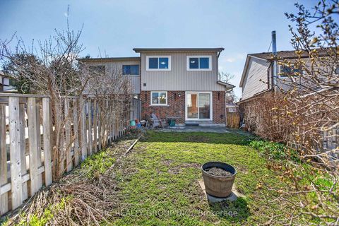 Photo 22 at 40 South Shields Avenue, Agincourt North, Toronto