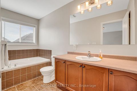 Photo 15 at 36 Wyndham Circle, Sutton & Jackson's Point, Georgina