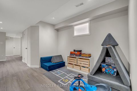 Photo 25 at 36 Wyndham Circle, Sutton & Jackson's Point, Georgina