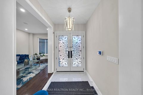 Photo 3 at 32 Chasser Drive, Greensborough, Markham