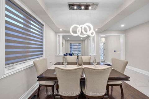 Photo 12 at 32 Chasser Drive, Greensborough, Markham