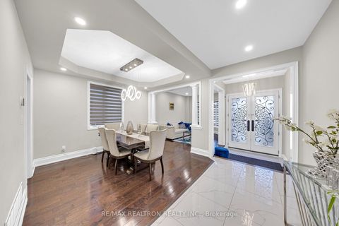 Photo 13 at 32 Chasser Drive, Greensborough, Markham