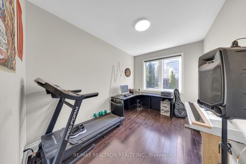 Photo 19 at 32 Chasser Drive, Greensborough, Markham