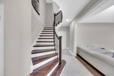 Photo 20 at 32 Chasser Drive, Greensborough, Markham