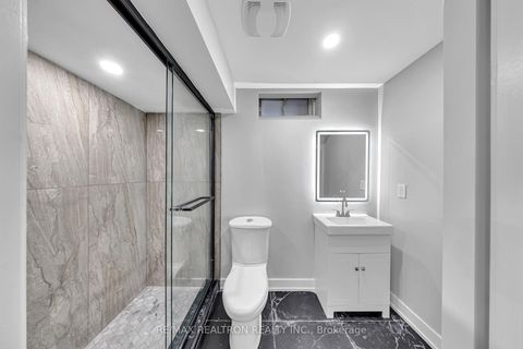 Photo 40 at 32 Chasser Drive, Greensborough, Markham