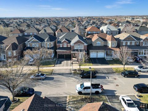 Photo 43 at 32 Chasser Drive, Greensborough, Markham