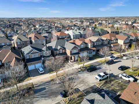 Photo 44 at 32 Chasser Drive, Greensborough, Markham