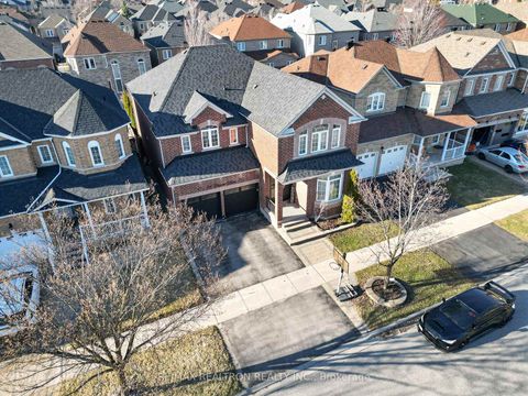 Photo 48 at 32 Chasser Drive, Greensborough, Markham